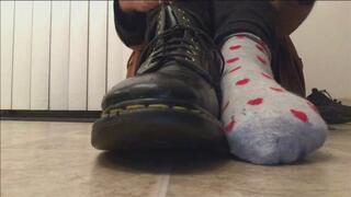 boots and mismatched socks 2017