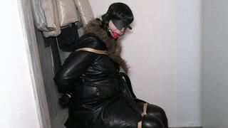 My amateur bondage, March 1, 2026: Tied up in leather leggings and coat
