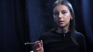 Natural beauty lady smoking 120mm cigarette