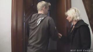 HELPFUL NEIGHBOR FOR A SLUTTY MILF