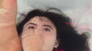 UNDERWATER BREATHPLAY - BUBBLES