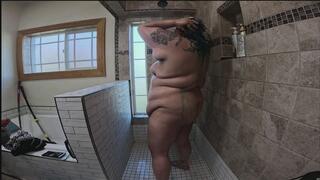 Shower Time with a Fatty!