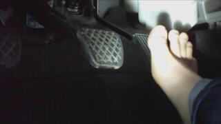 Sonja VTec Honda Prelude Barefoot