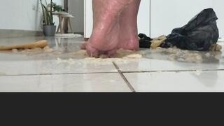Barefoot Banana Crush – Slow & Messy Foot Smash