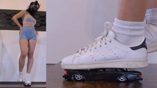 Melina Model Car Crush 5