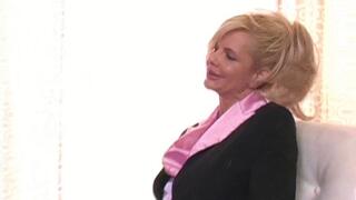 Lipstick Lesbian Demolition