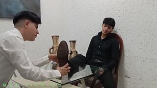 EXTRAÑA ENTREVISTA DE TRABAJO PARTE 1