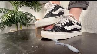 A Shoejob in Vans New School Sneakers - Sneaker fetish, CBT and Cockcrush in Vans Knu Skool Sneakers - Multi edit and Giantess Scenes - 4k