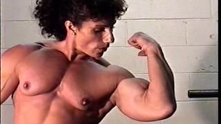 Annie Rivieccio Classic: Nude Gym Workout (AR002)