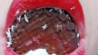 Mouth Crush: Chocolate-Coated Marshmallow Bite - Close up (Texture & Sound)