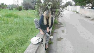 His sperm inside her ballet flats AVI