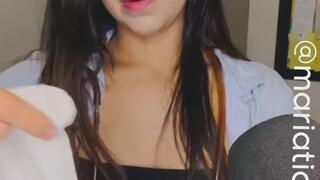 Doctora Maria haciendote cosquillas