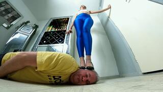 Blue Shiny Leggings & High Heels FLOOR CAM (4K)