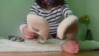 Stinky FEET Soles MEI. Sock play