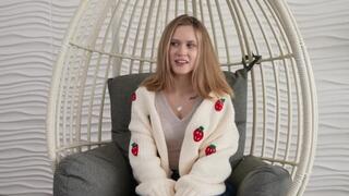 Russian beauty Una Fairy gets fucked hard in latex