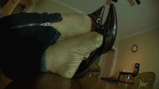 Fever Hot Dangling On Table, 1st