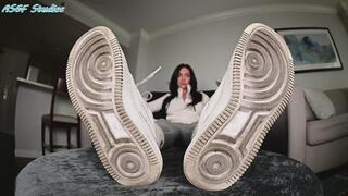 Chicana 's STINKY SNEAKERS and SOCK tease! - MP4