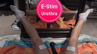 E-Stim Sounding Rod in my Urethra