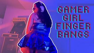 Gamer Girl Finger Bangs