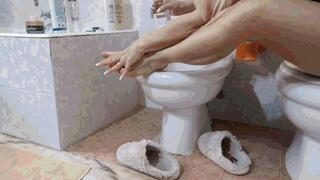 A Day Off in Her Slippers WMV