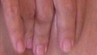 SOLO ?LINGERIE ?TITS ?CLOSEUP VIEWS