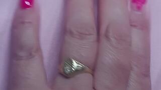 Do you like my nails?