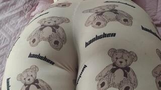 These hot farts come out so vibrant under my pajamas