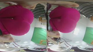3DVR180 LELE Big Butt Squashed Humiliation POV