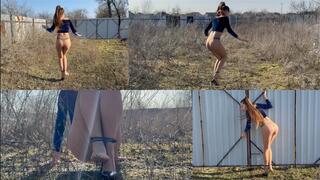 Hopping on one leg with zip tied ankles (custom video)