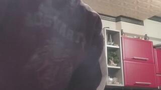 Smoke, dangling and ironing clothes whit Anna Sparkle