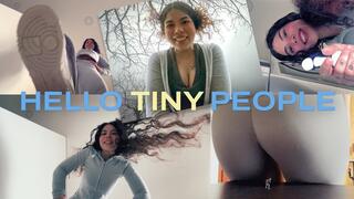 HELLO TINY PEOPLE 1080 Giantess Kelly SQUASHES with FEET and BUTT