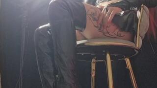 Smoke for Your Mistress – A Dark Cigarette Ritual