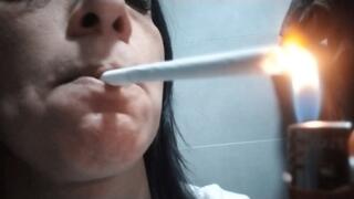 The last cigarette in the bow wmv