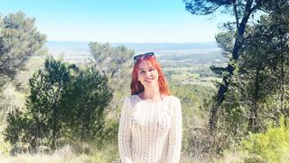 Norah, 25 years old, a very seductive tourist!