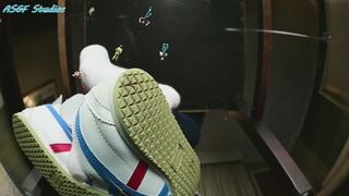 Trapped under UNAWARE GIANTESS SHOEPLAY! - MP4