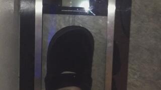 1 OH 7 POINT 4 POUNDS