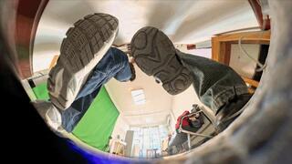 4K XINGGAN ERER sports shoes - POV trampling on human