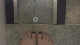 1 OH 7 POINT 4 POUNDS U WISH IS GRANTED SMILIER AT ALTON TOWERS WINNER NOTA YURT DRIVER IN A NIGHT PARADE