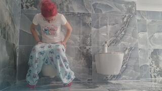 Gross Toilet Confessions – Pee, Farts, Snot & Coughing Fit