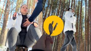 Freeze Time Woods: Creepy Neighbor Freezes Cute Jogger