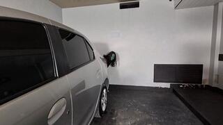 WIB - WOMEN IN BLACK FARTING ON THE ALIEN - BY ANA AYUMI AND ISABELITA - FULL CLIP