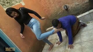 Enjoying her time off receiving worship at her feet by Yza # 720 HD