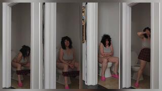 DUMPS PEES AND FEED FROM 3 28 TWO CLIPS ON ONE