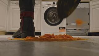 Princess crush crisp and carrot with her boots