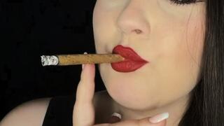 Red Lips & Cigarillo