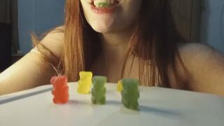 Tooth fetish and Giant