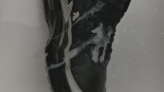 Pissing Nike Air Max BW