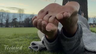 Walking barefoot in the park (Full HD 1080p MP4)