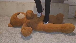 Chrissy puma shoes tramples big stuffy