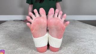 Foot Slave JOI with some Humiliation